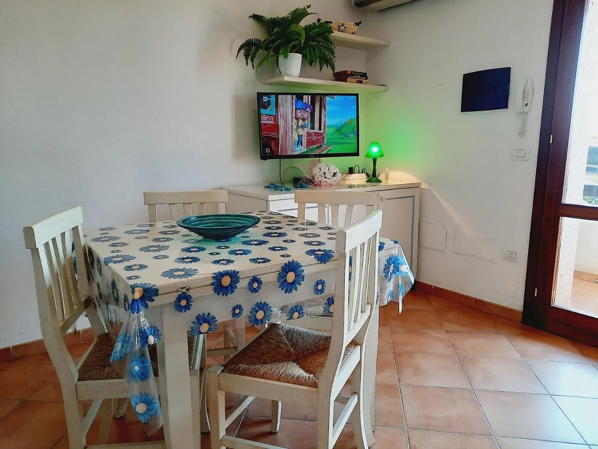 Case Vacanza Castello Di Gallura Santa Teresa Gallura Lägenhet