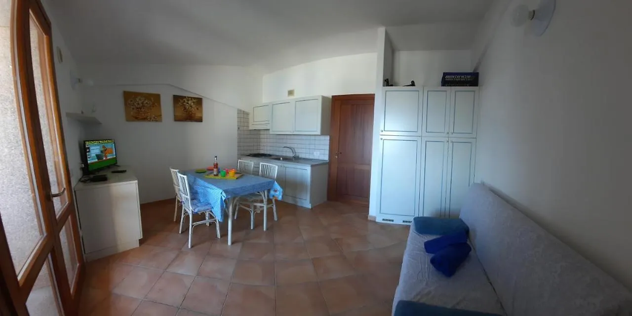 Case Vacanza Castello Di Gallura Santa Teresa Gallura Lägenhet